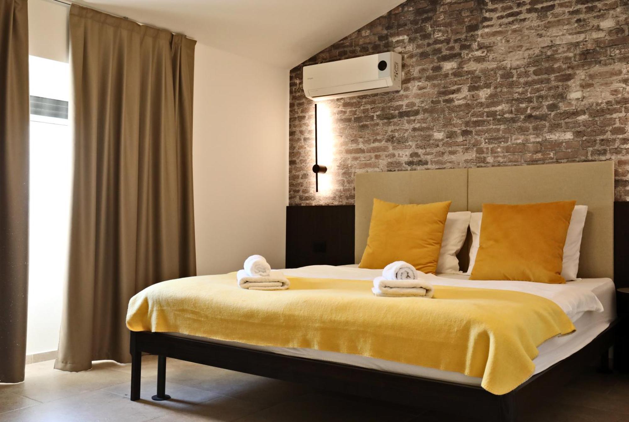 Arena Prestige Rooms Pula Exterior foto
